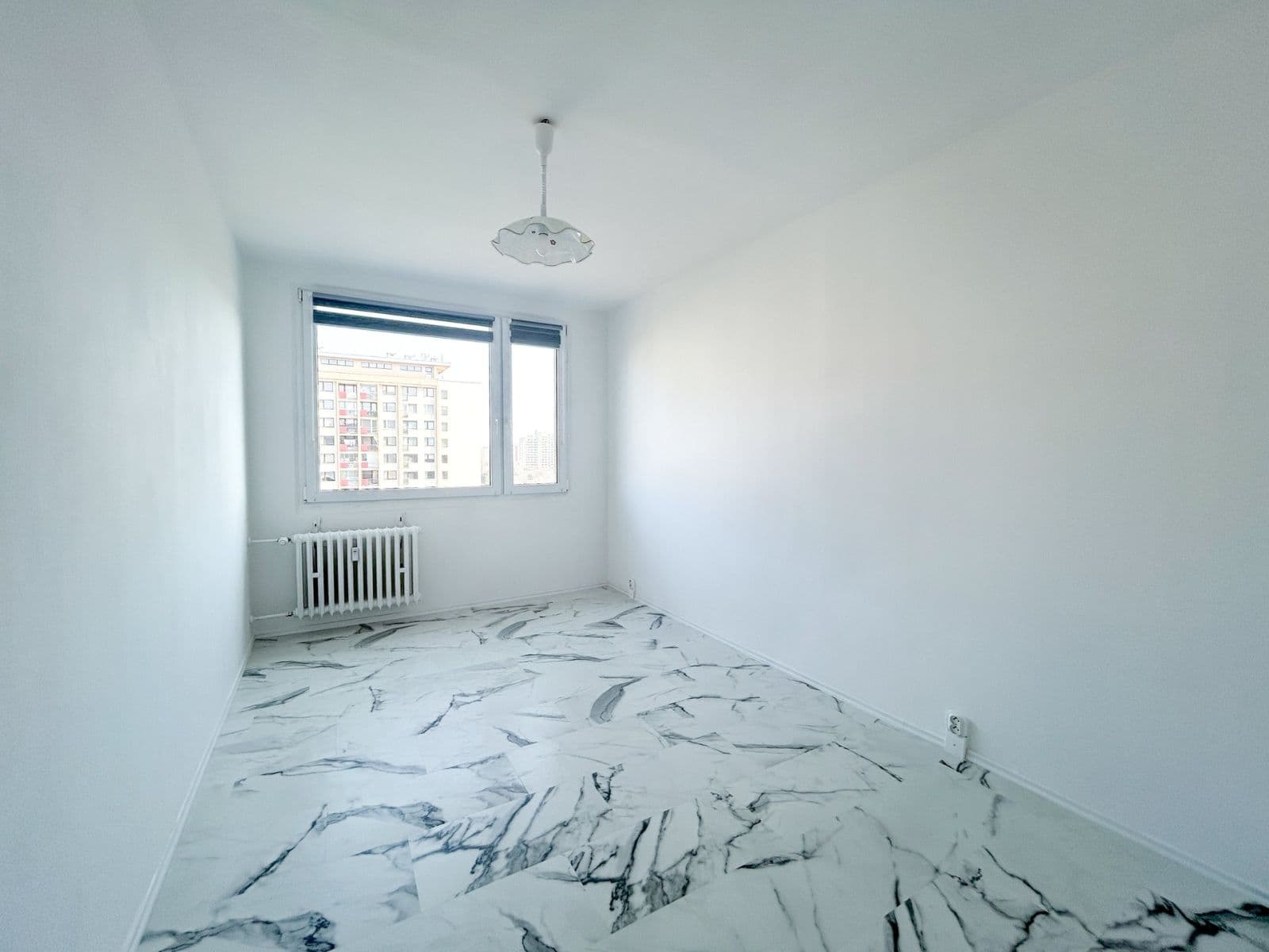 Prenájom bytu 3-izbový 68 m², Šiškova, Praha, Praha Prenájom bytu 3-izbový 68 m², Šiškova, Praha, Praha