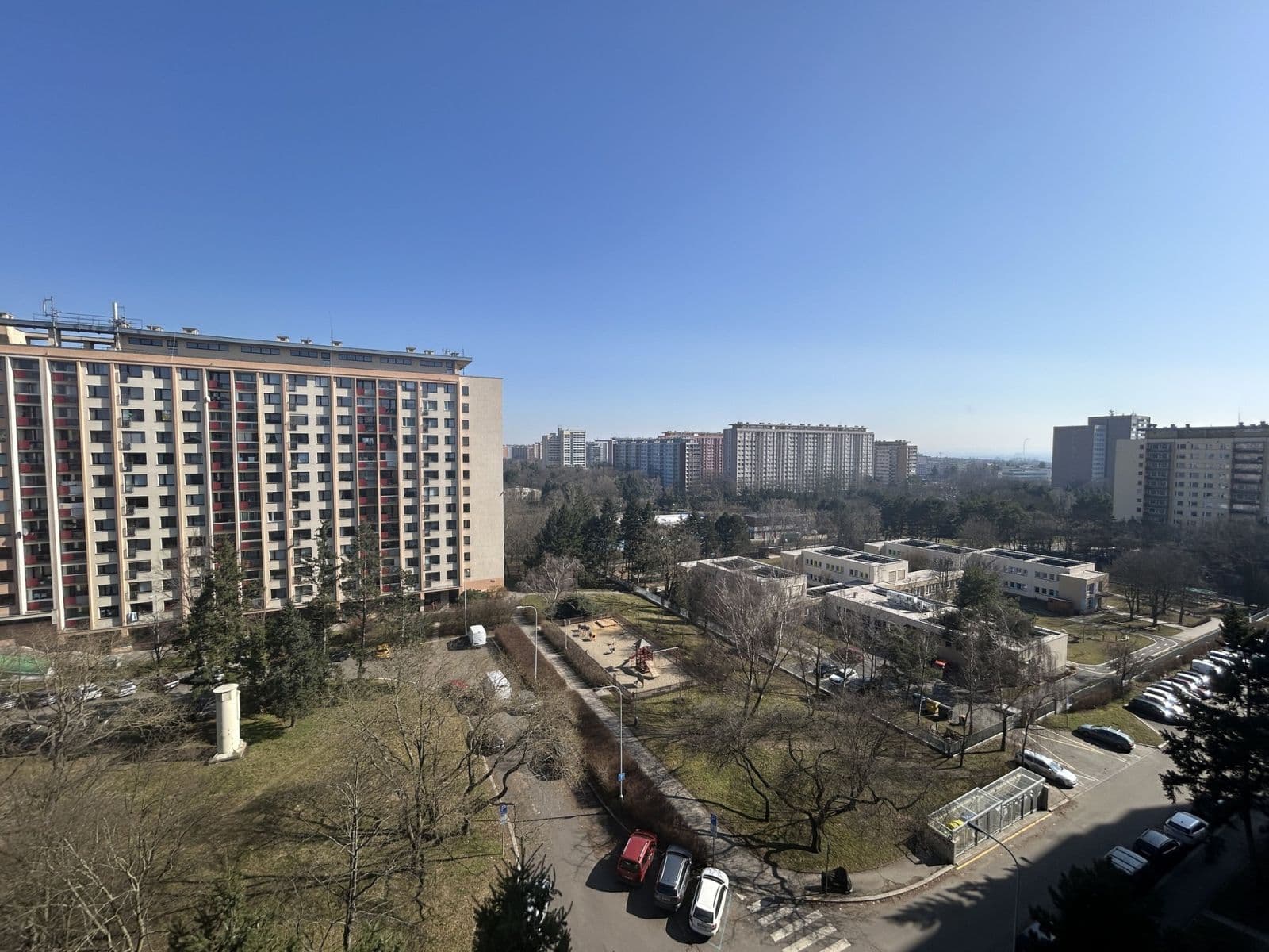 Prenájom bytu 3-izbový 68 m², Šiškova, Praha, Praha Prenájom bytu 3-izbový 68 m², Šiškova, Praha, Praha