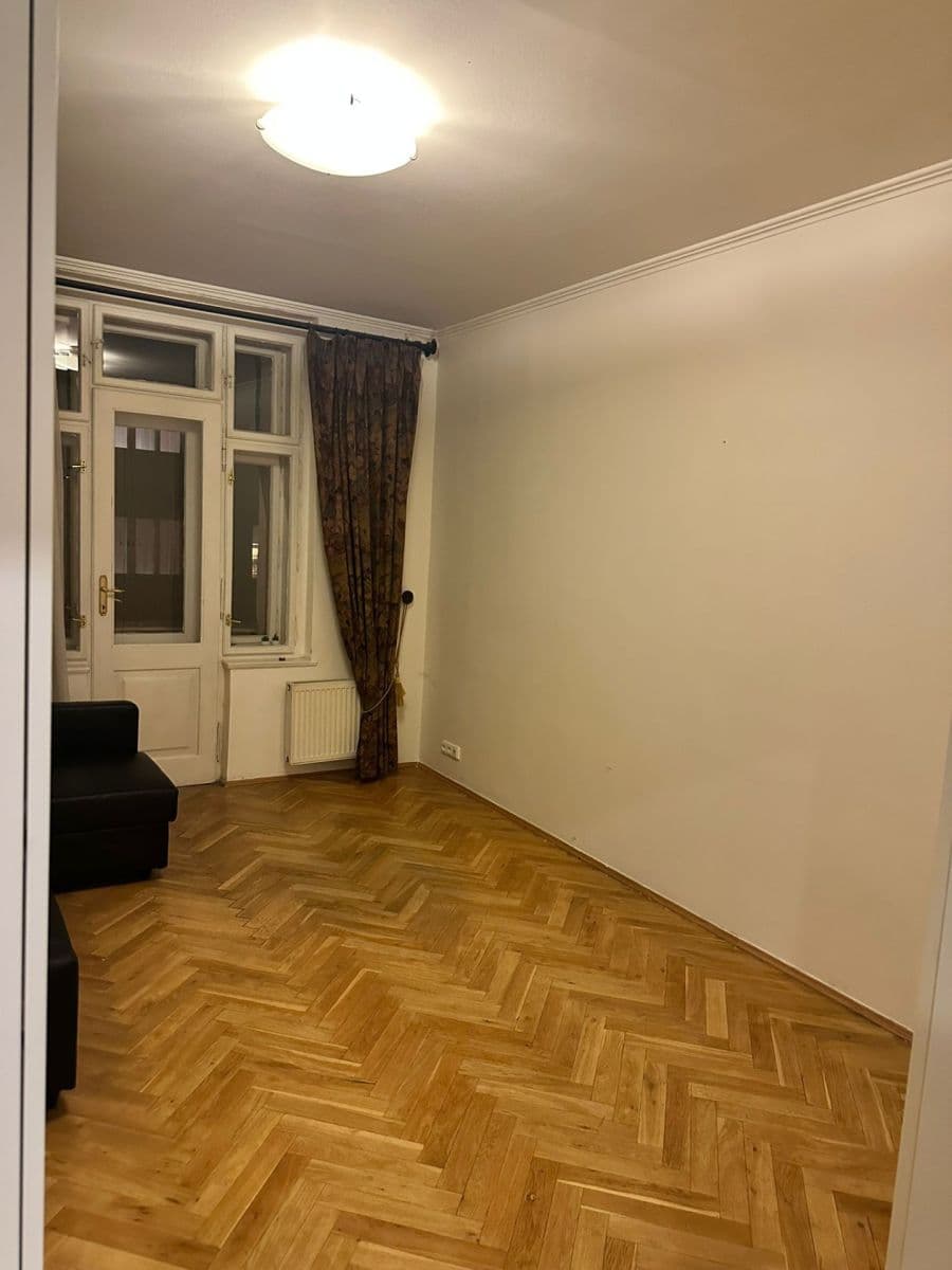Prenájom bytu 3-izbový 72 m², Na Výtoni, Praha, Praha Prenájom bytu 3-izbový 72 m², Na Výtoni, Praha, Praha