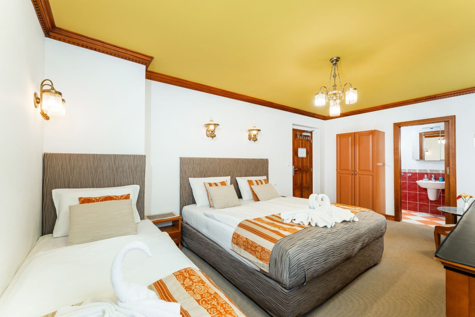 Predaj domu 600 m², pozemek 1.071 m², Fibichova, Jáchymov, Karlovarský kraj Predaj domu 600 m², pozemek 1.071 m², Fibichova, Jáchymov, Karlovarský kraj