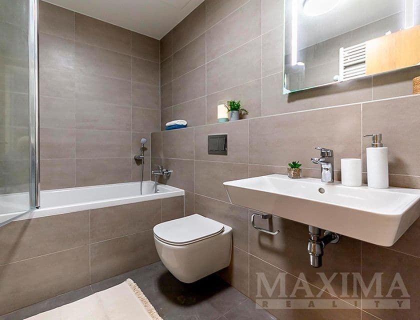 Predaj bytu 2-izbový 69 m², Argentinská, Praha, Praha Predaj bytu 2-izbový 69 m², Argentinská, Praha, Praha