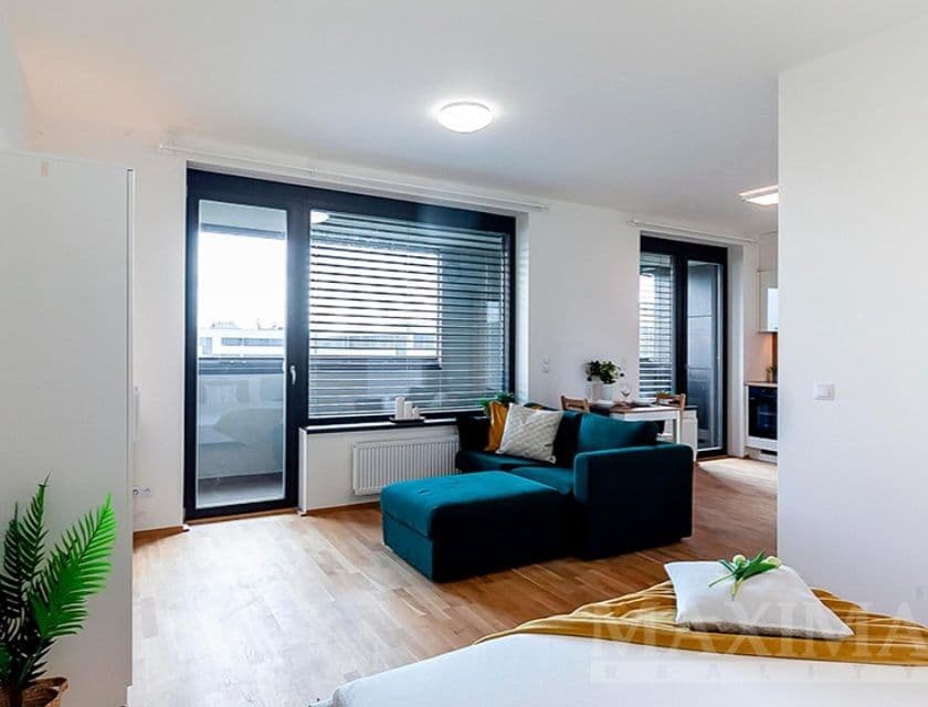 Predaj bytu 1-izbový 40 m², Argentinská, Praha, Praha Predaj bytu 1-izbový 40 m², Argentinská, Praha, Praha