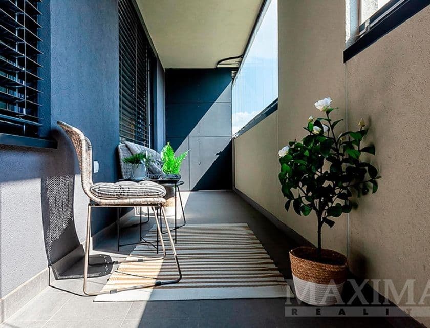 Predaj bytu 1-izbový 40 m², Argentinská, Praha, Praha Predaj bytu 1-izbový 40 m², Argentinská, Praha, Praha