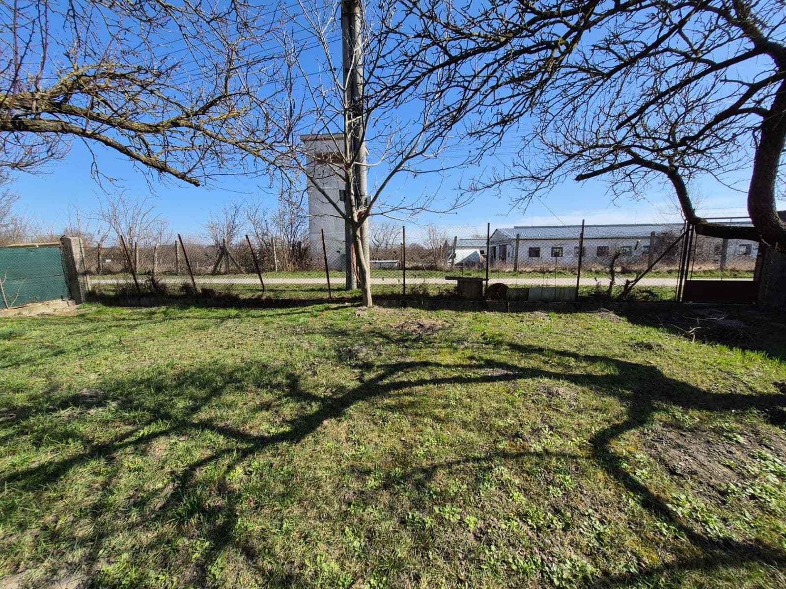 Predaj pozemku 1.200 m², Vojka nad Dunajom, Trnavský kraj Predaj pozemku 1.200 m², Vojka nad Dunajom, Trnavský kraj