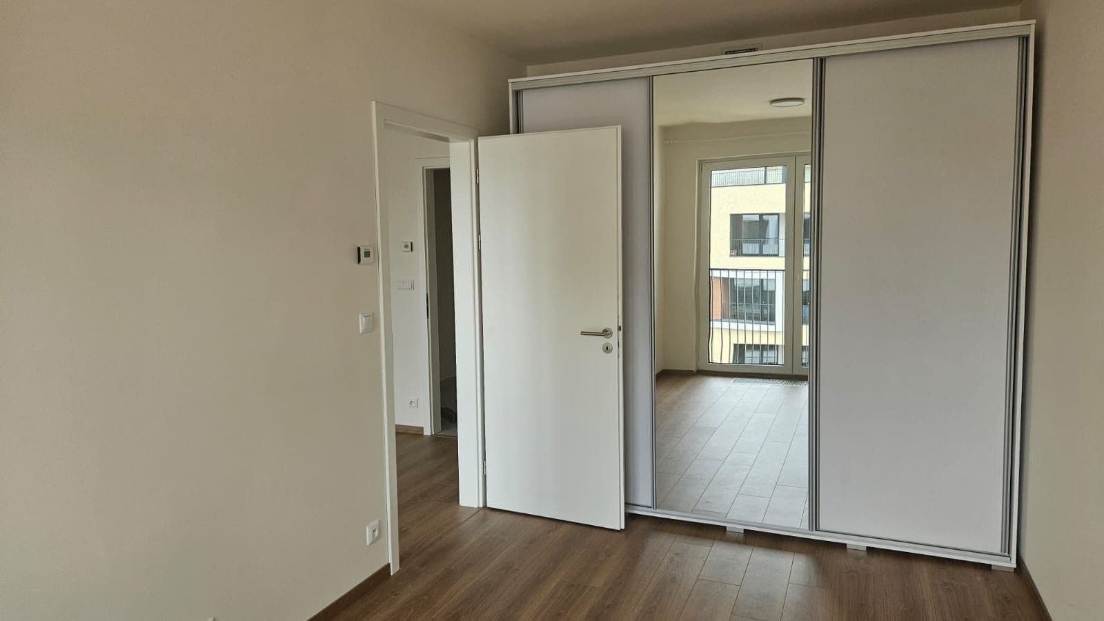 Prenájom bytu 2-izbový 59 m², Domalípova, Praha, Praha Prenájom bytu 2-izbový 59 m², Domalípova, Praha, Praha