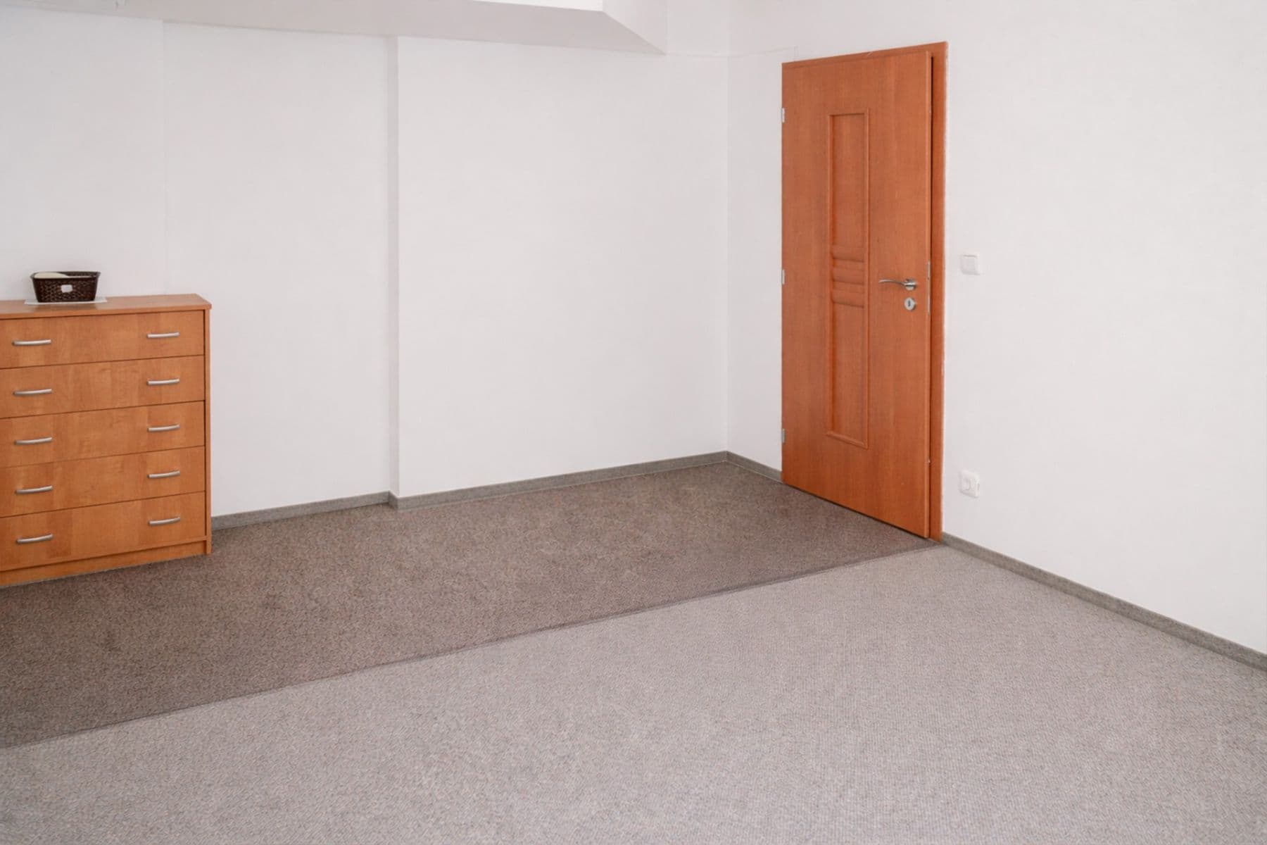 Predaj bytu 4-izbový 107 m², náměstí Míru, Svitavy, Pardubický kraj Predaj bytu 4-izbový 107 m², náměstí Míru, Svitavy, Pardubický kraj