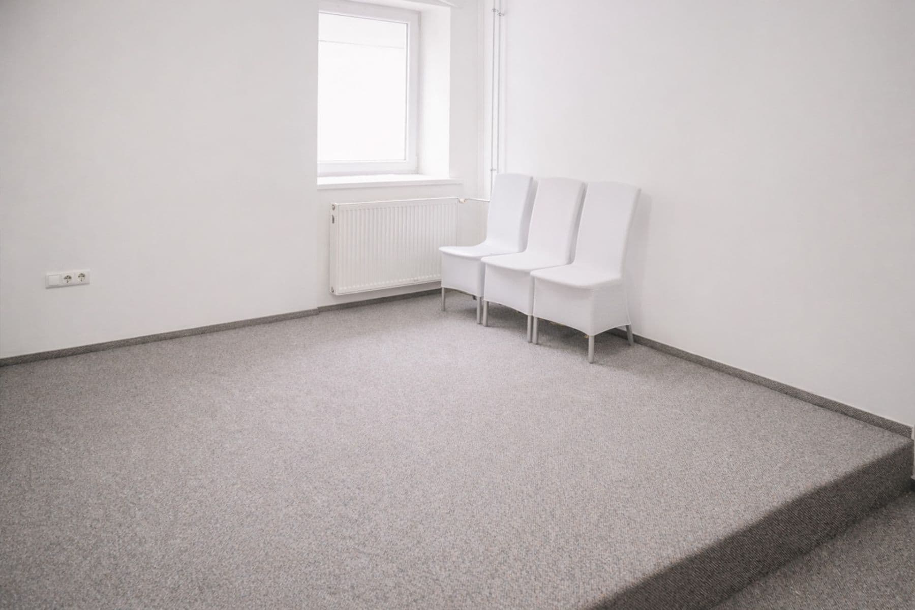 Predaj bytu 4-izbový 107 m², náměstí Míru, Svitavy, Pardubický kraj Predaj bytu 4-izbový 107 m², náměstí Míru, Svitavy, Pardubický kraj