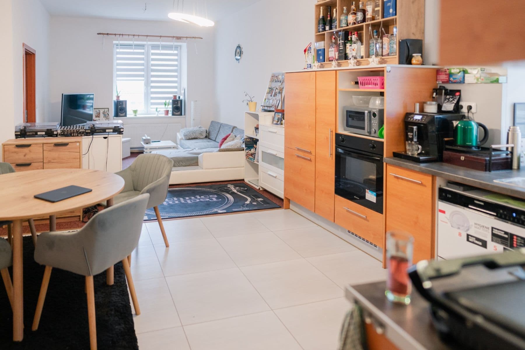 Predaj bytu 4-izbový 107 m², náměstí Míru, Svitavy, Pardubický kraj Predaj bytu 4-izbový 107 m², náměstí Míru, Svitavy, Pardubický kraj