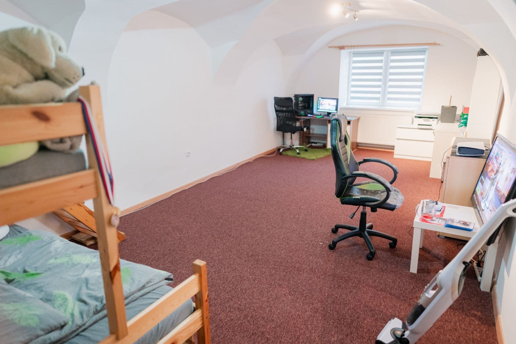 Predaj bytu 4-izbový 107 m², náměstí Míru, Svitavy, Pardubický kraj Predaj bytu 4-izbový 107 m², náměstí Míru, Svitavy, Pardubický kraj