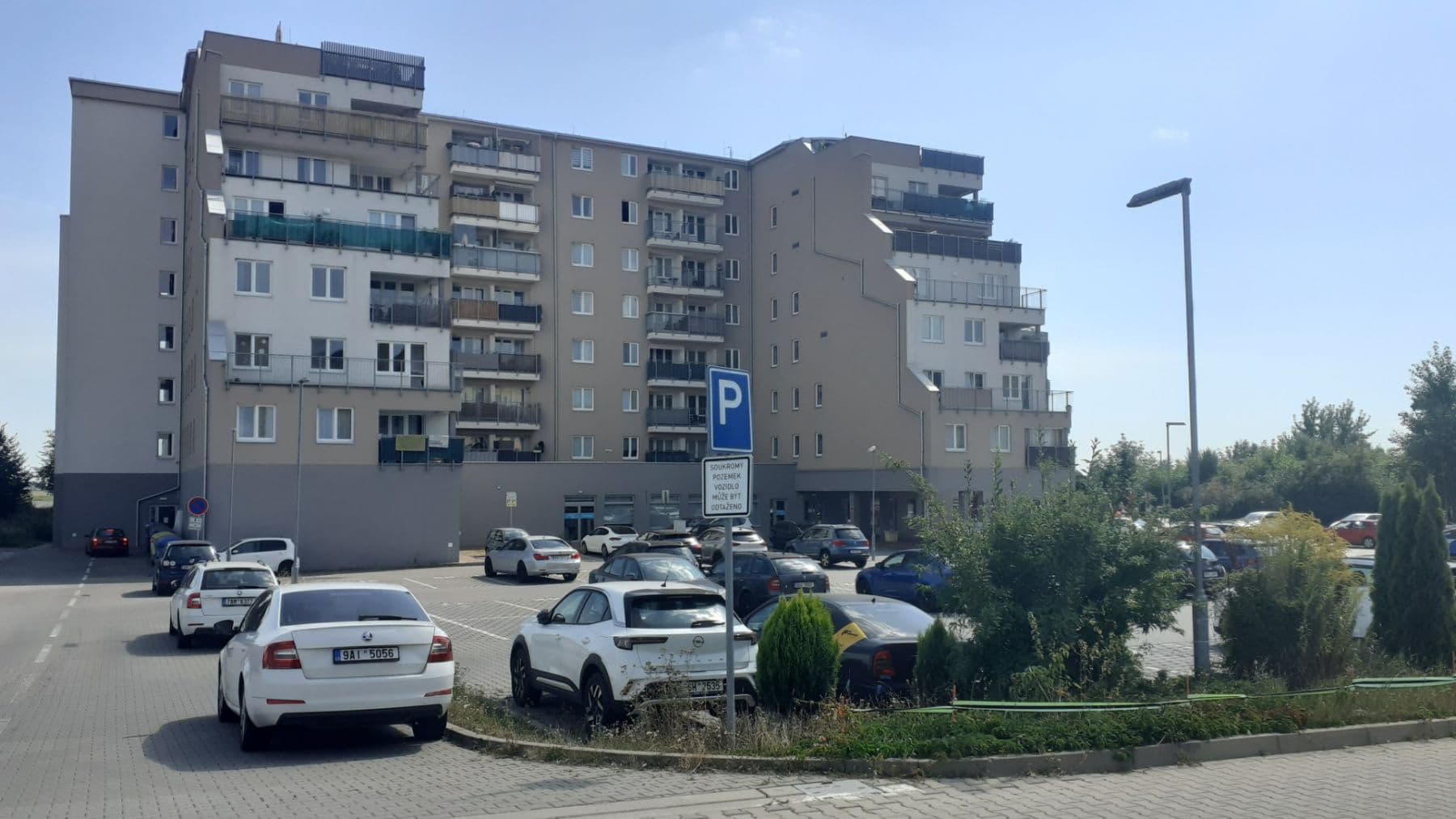 Prenájom bytu 2-izbový 43 m², V Honech, Klecany, Středočeský kraj Prenájom bytu 2-izbový 43 m², V Honech, Klecany, Středočeský kraj