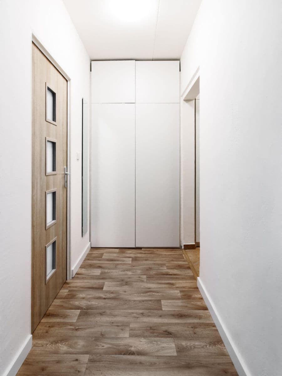 Prenájom bytu 2-izbový 45 m², Vlastina, Praha, Praha Prenájom bytu 2-izbový 45 m², Vlastina, Praha, Praha