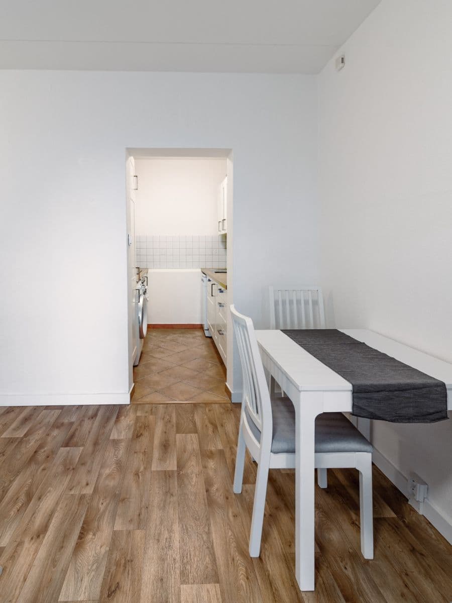 Prenájom bytu 2-izbový 45 m², Vlastina, Praha, Praha Prenájom bytu 2-izbový 45 m², Vlastina, Praha, Praha