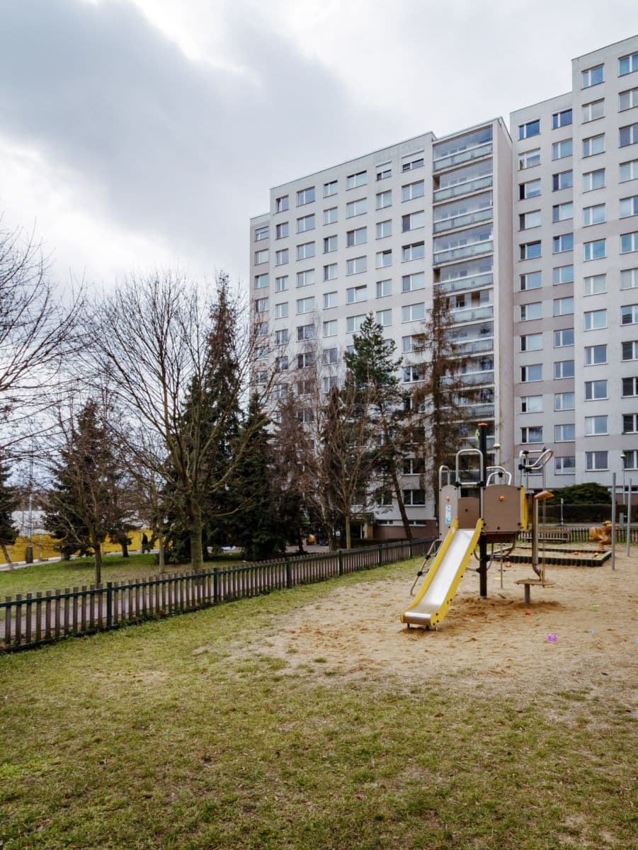 Prenájom bytu 2-izbový 45 m², Vlastina, Praha, Praha Prenájom bytu 2-izbový 45 m², Vlastina, Praha, Praha