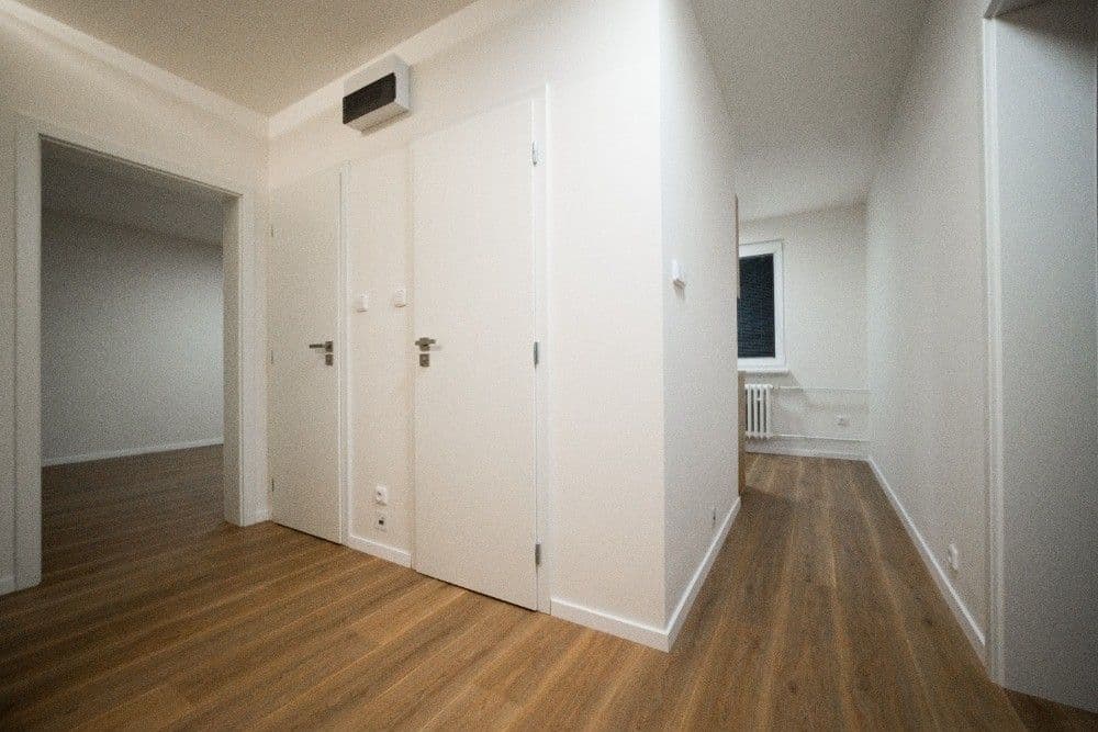 Prenájom bytu 2-izbový 54 m², Ciolkovského, Karviná, Moravskoslezský kraj Prenájom bytu 2-izbový 54 m², Ciolkovského, Karviná, Moravskoslezský kraj