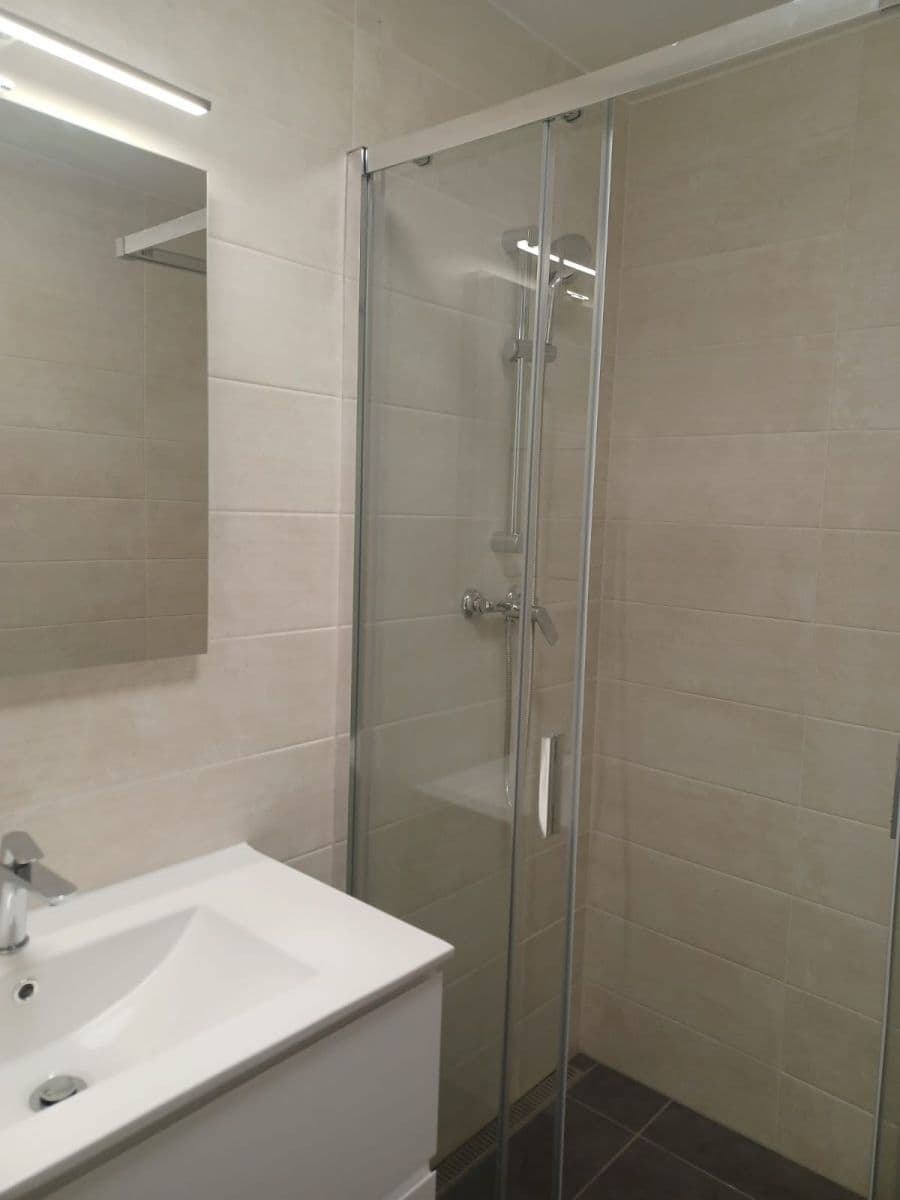 Prenájom bytu 1-izbový 36 m², Na Jíkalce, Plzeň, Plzeňský kraj Prenájom bytu 1-izbový 36 m², Na Jíkalce, Plzeň, Plzeňský kraj