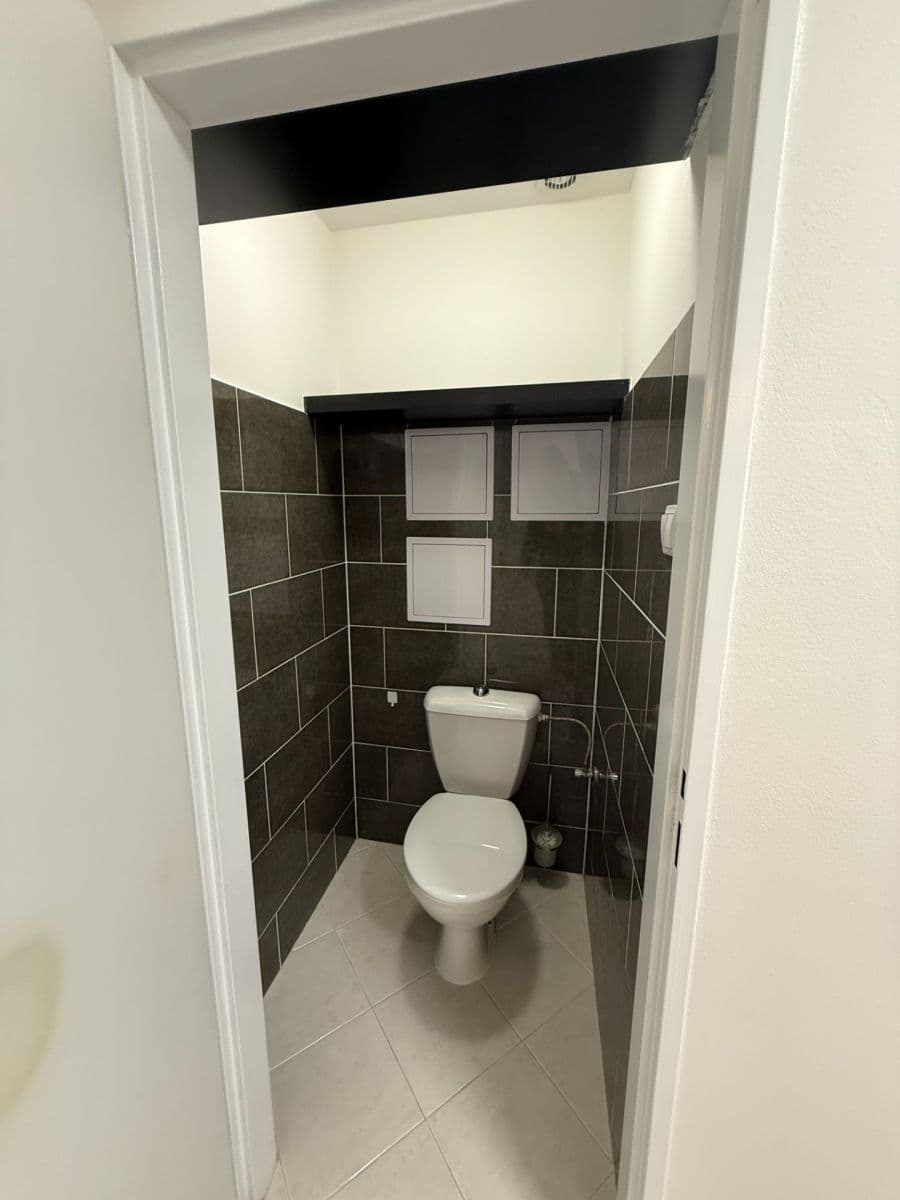 Prenájom bytu 3-izbový 63 m², Tererova, Praha, Praha Prenájom bytu 3-izbový 63 m², Tererova, Praha, Praha