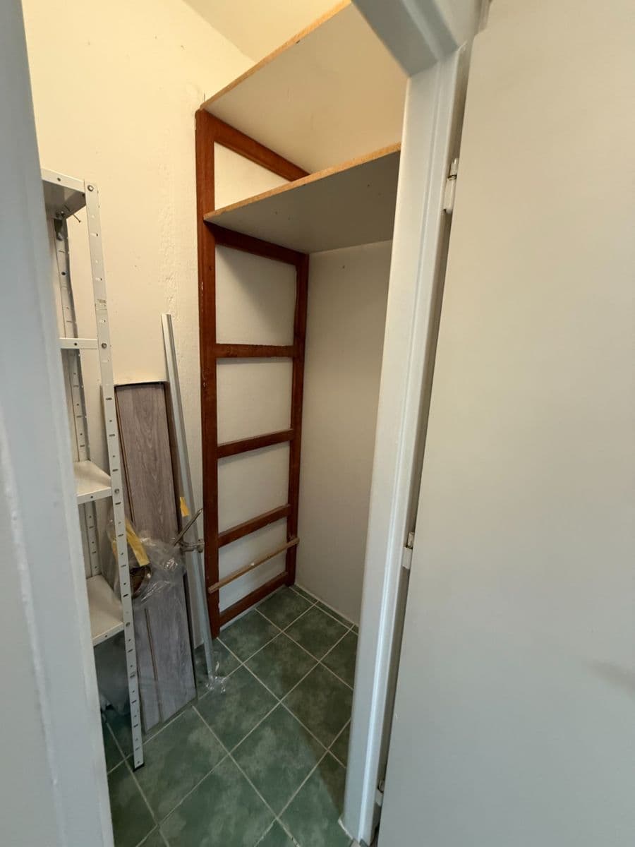 Prenájom bytu 3-izbový 63 m², Tererova, Praha, Praha Prenájom bytu 3-izbový 63 m², Tererova, Praha, Praha