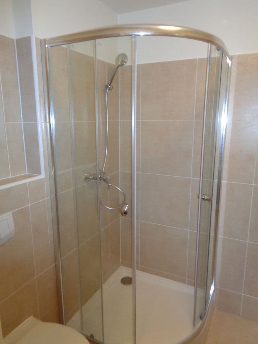 Prenájom bytu 1-izbový 34 m², Letovská, Praha, Praha Prenájom bytu 1-izbový 34 m², Letovská, Praha, Praha