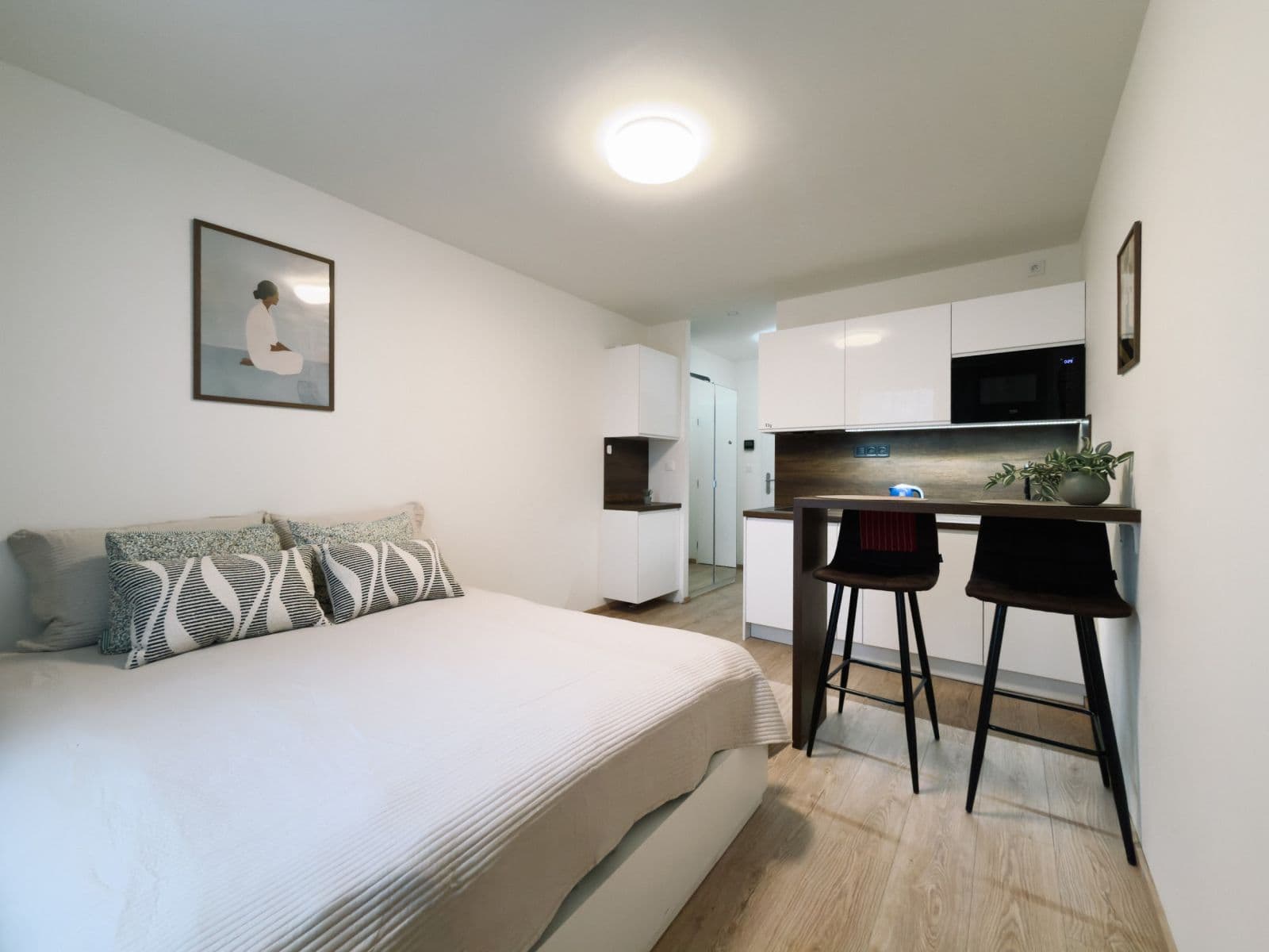 Prenájom bytu 25 m², Kubánské náměstí, Praha, Praha Prenájom bytu 25 m², Kubánské náměstí, Praha, Praha