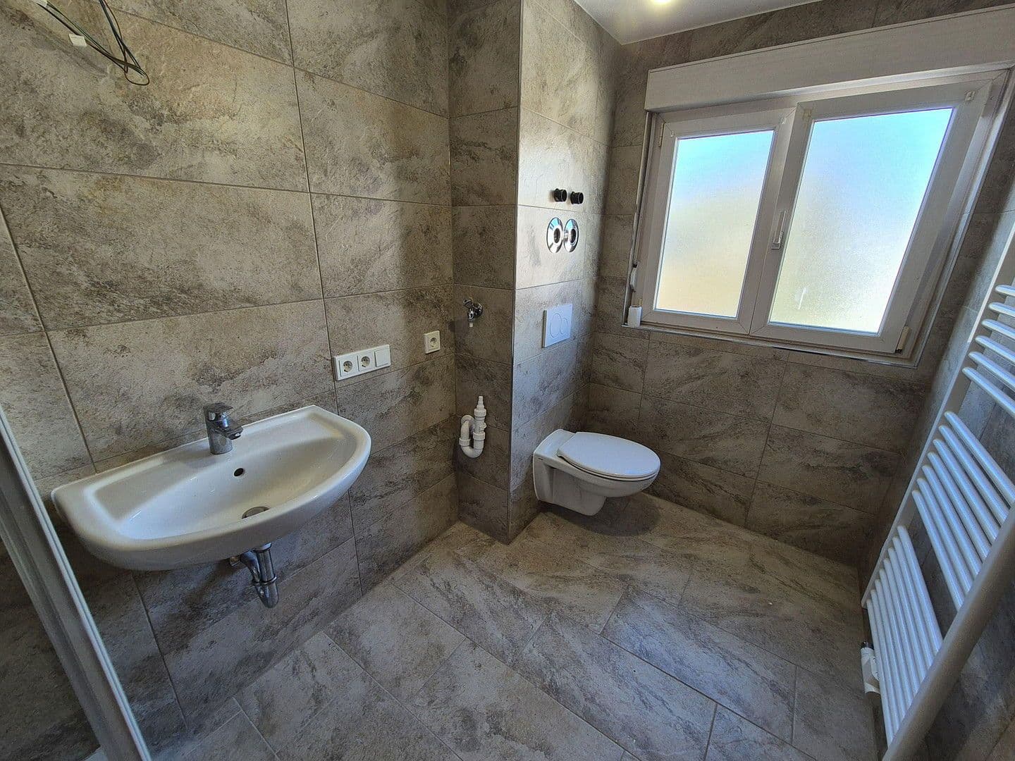 Prenájom bytu 2-izbový 47 m², Zehntenhofstr. 37, Wiesbaden, Hesensko Prenájom bytu 2-izbový 47 m², Zehntenhofstr. 37, Wiesbaden, Hesensko