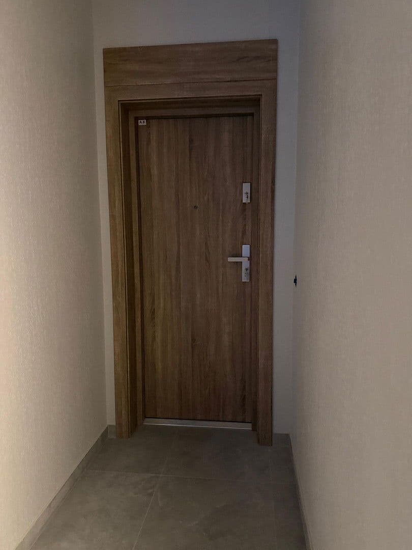 Prenájom bytu 2-izbový 50 m², Alt-Biesdorf 49, Berlin, Berlín Prenájom bytu 2-izbový 50 m², Alt-Biesdorf 49, Berlin, Berlín