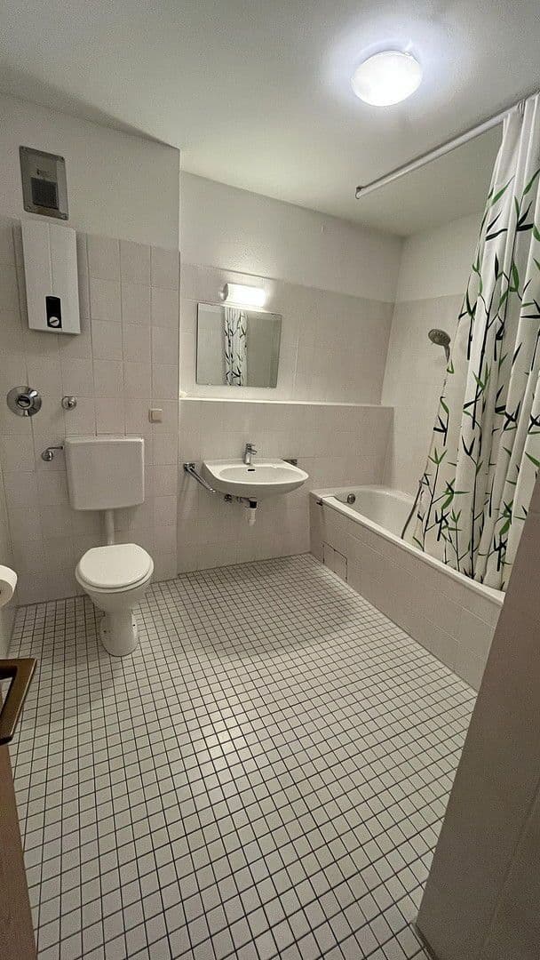 Prenájom bytu 2-izbový 65 m², Wolfsburger Straße 2e, Wolfsburg, Dolné Sasko Prenájom bytu 2-izbový 65 m², Wolfsburger Straße 2e, Wolfsburg, Dolné Sasko