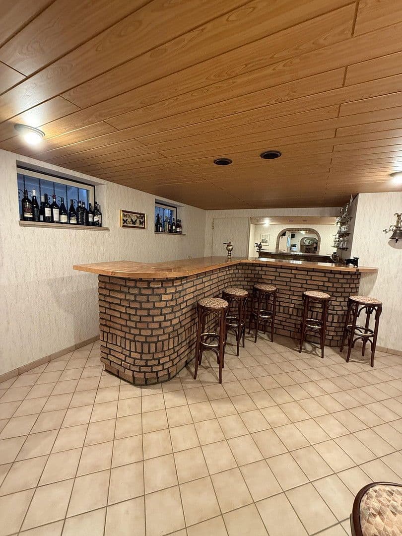 Predaj domu 415 m², pozemek 1.021 m², Kaltenkirchen, Šlezvicko-Holštajnsko Predaj domu 415 m², pozemek 1.021 m², Kaltenkirchen, Šlezvicko-Holštajnsko