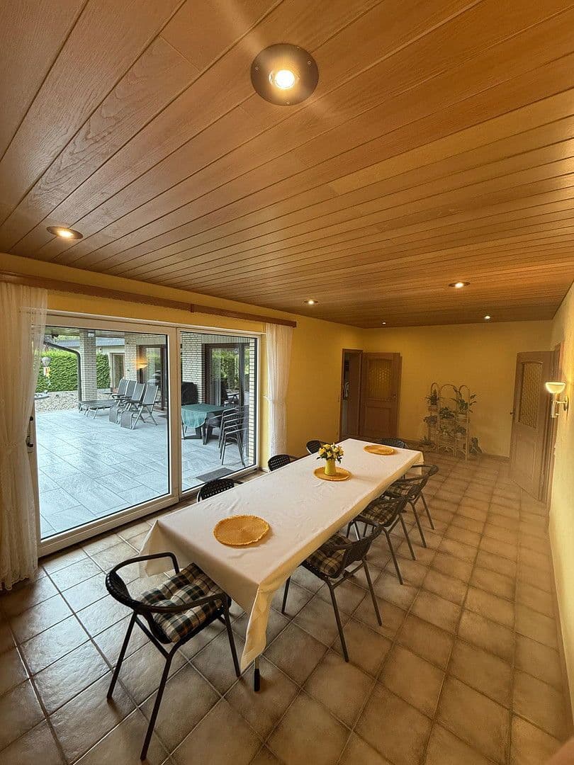 Predaj domu 415 m², pozemek 1.021 m², Kaltenkirchen, Šlezvicko-Holštajnsko Predaj domu 415 m², pozemek 1.021 m², Kaltenkirchen, Šlezvicko-Holštajnsko