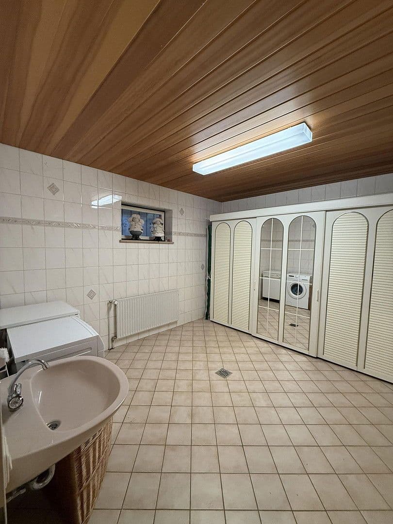 Predaj domu 415 m², pozemek 1.021 m², Kaltenkirchen, Šlezvicko-Holštajnsko Predaj domu 415 m², pozemek 1.021 m², Kaltenkirchen, Šlezvicko-Holštajnsko