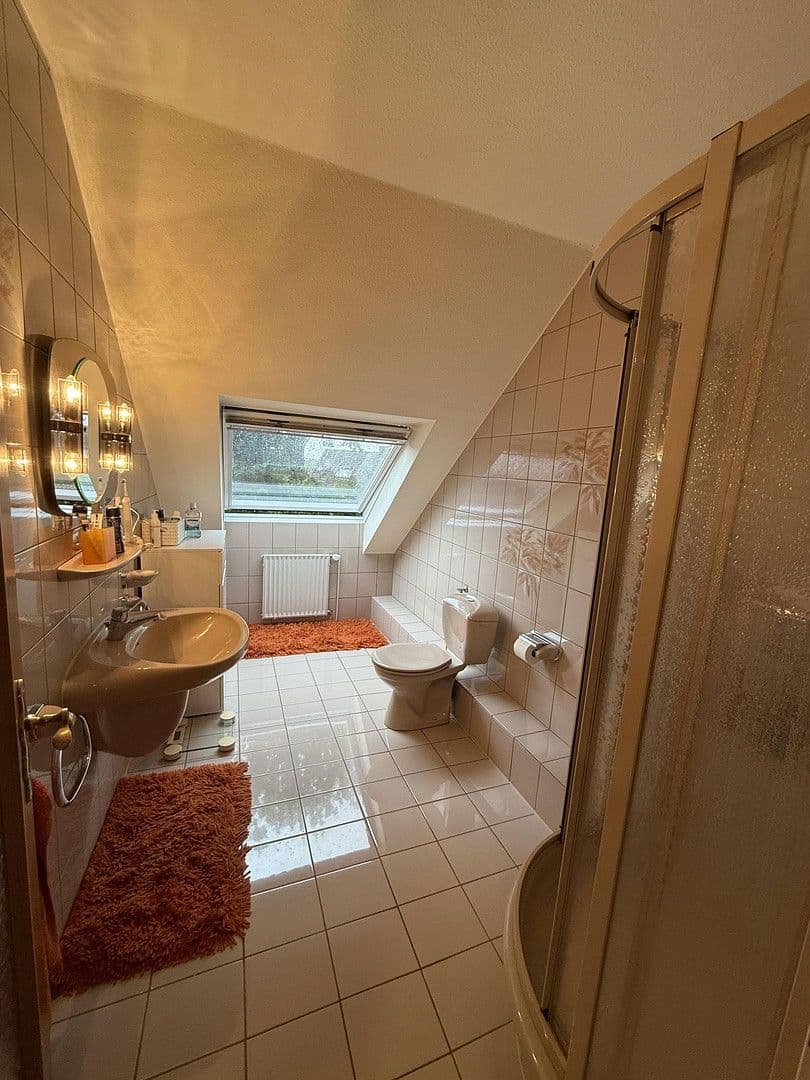 Predaj domu 415 m², pozemek 1.021 m², Kaltenkirchen, Šlezvicko-Holštajnsko Predaj domu 415 m², pozemek 1.021 m², Kaltenkirchen, Šlezvicko-Holštajnsko