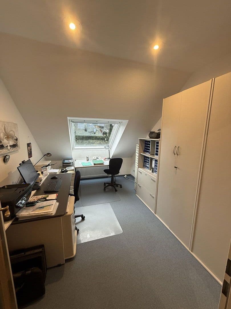 Predaj domu 415 m², pozemek 1.021 m², Kaltenkirchen, Šlezvicko-Holštajnsko Predaj domu 415 m², pozemek 1.021 m², Kaltenkirchen, Šlezvicko-Holštajnsko