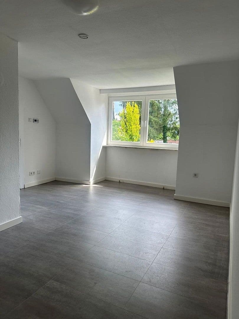 Prenájom domu 150 m², pozemek 290 m², Oberschleißheim, Bavorsko Prenájom domu 150 m², pozemek 290 m², Oberschleißheim, Bavorsko