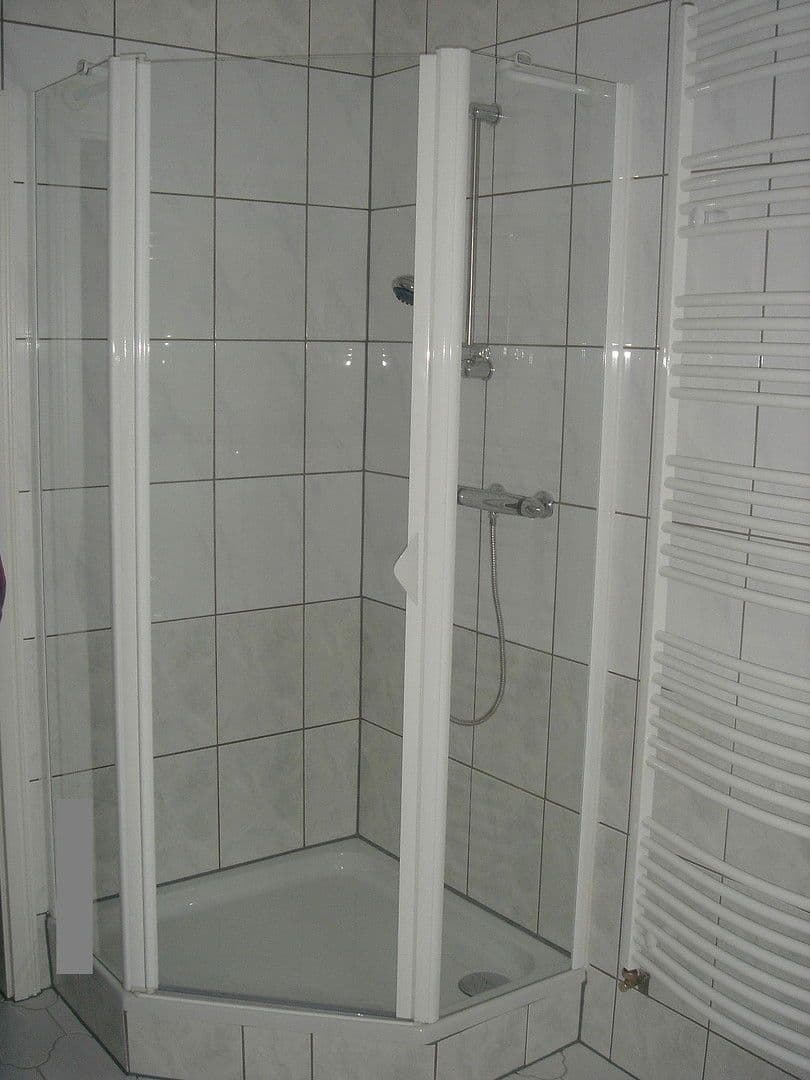 Prenájom bytu 2-izbový 65 m², Südstr. 64, Leipzig, Sasko Prenájom bytu 2-izbový 65 m², Südstr. 64, Leipzig, Sasko