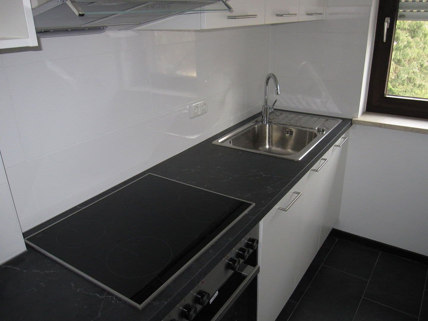 Prenájom bytu 2-izbový 48 m², München, Bavorsko Prenájom bytu 2-izbový 48 m², München, Bavorsko