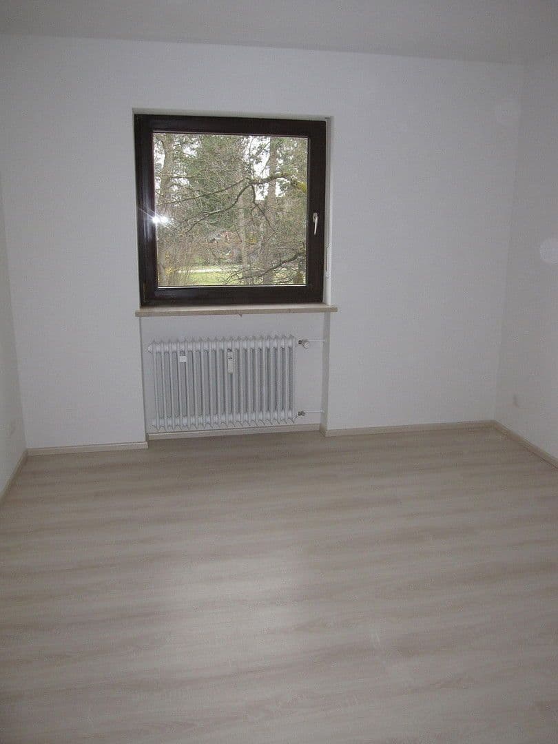 Prenájom bytu 2-izbový 48 m², München, Bavorsko Prenájom bytu 2-izbový 48 m², München, Bavorsko