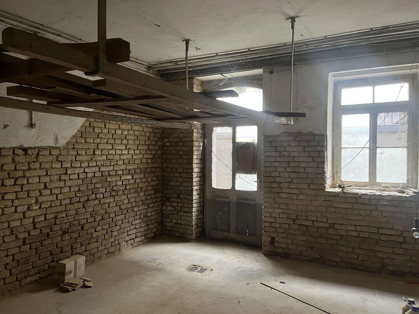 Prenájom nebytového priestoru 76 m², Erbacher Straße 9, Wiesbaden, Hesensko Prenájom nebytového priestoru 76 m², Erbacher Straße 9, Wiesbaden, Hesensko