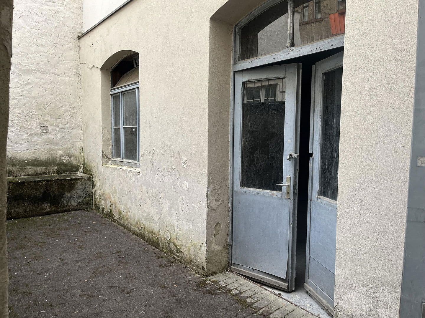 Prenájom nebytového priestoru 76 m², Erbacher Straße 9, Wiesbaden, Hesensko Prenájom nebytového priestoru 76 m², Erbacher Straße 9, Wiesbaden, Hesensko