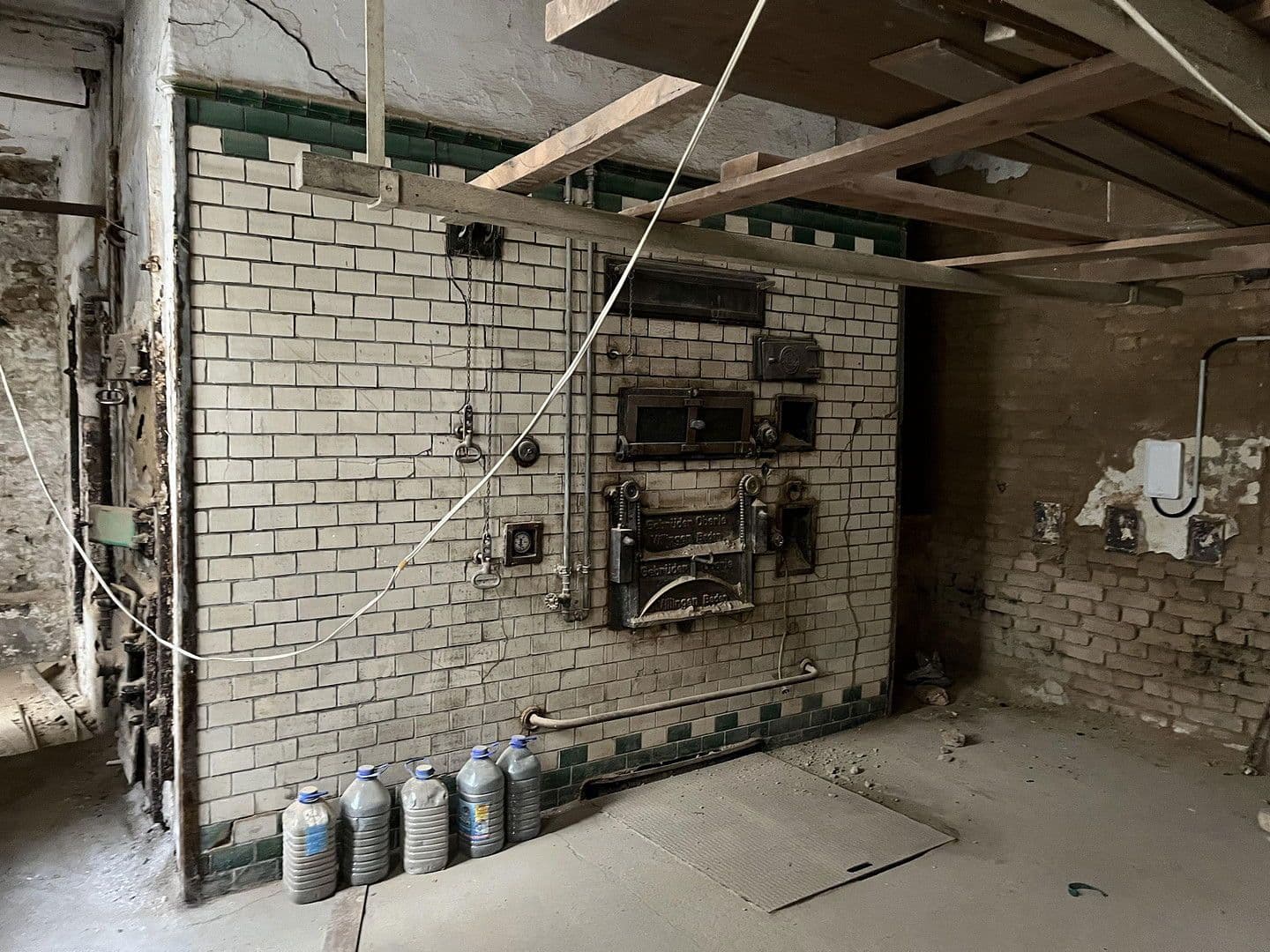 Prenájom nebytového priestoru 76 m², Erbacher Straße 9, Wiesbaden, Hesensko Prenájom nebytového priestoru 76 m², Erbacher Straße 9, Wiesbaden, Hesensko