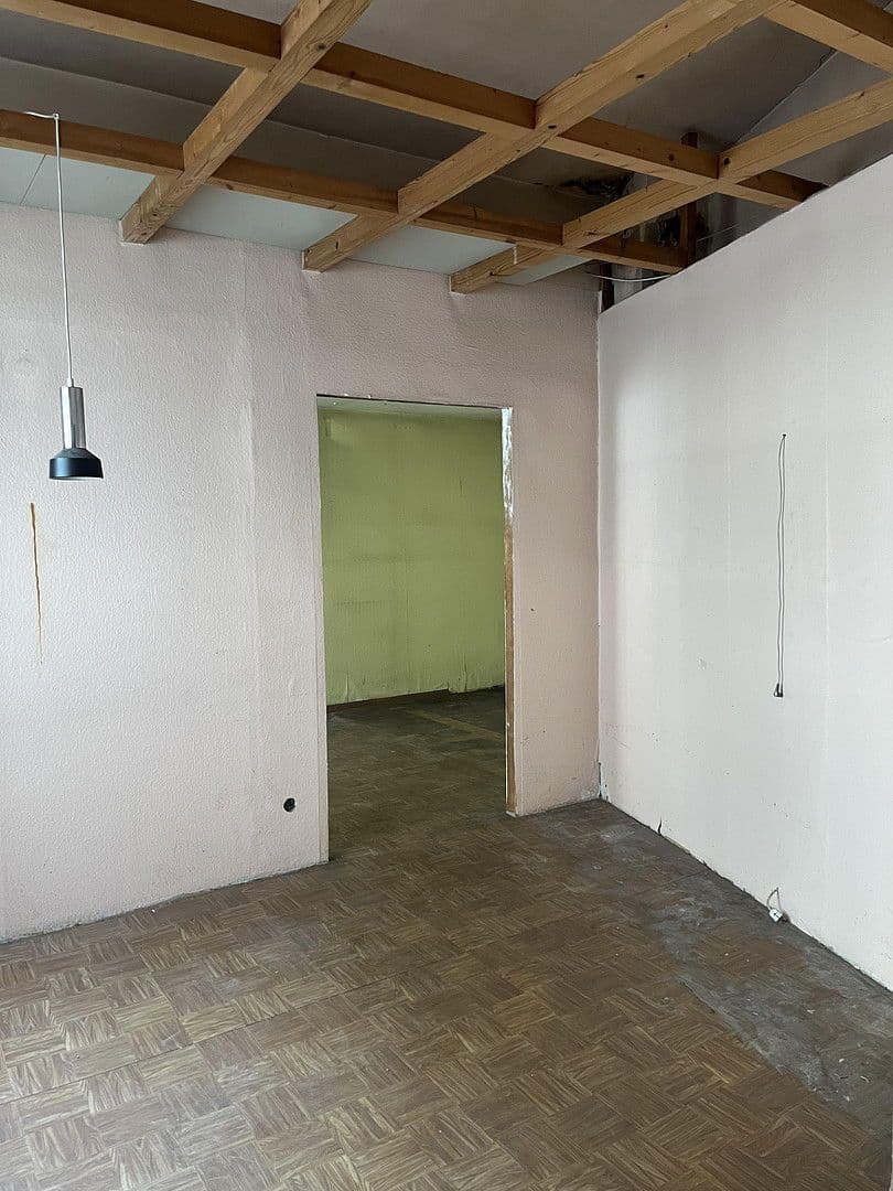 Prenájom nebytového priestoru 76 m², Erbacher Straße 9, Wiesbaden, Hesensko Prenájom nebytového priestoru 76 m², Erbacher Straße 9, Wiesbaden, Hesensko