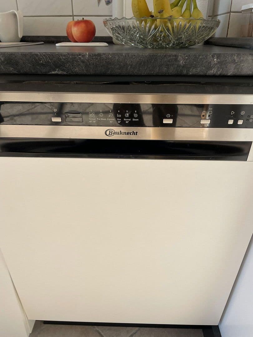 Prenájom bytu 4-izbový 92 m², Burscheid, Severné Porýnie - Westfálsko Prenájom bytu 4-izbový 92 m², Burscheid, Severné Porýnie - Westfálsko