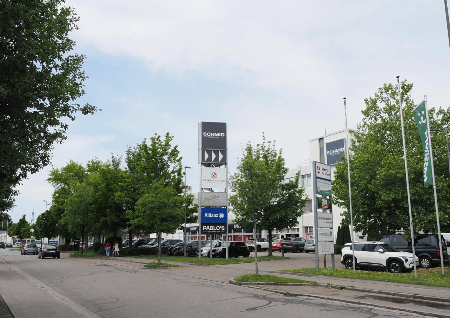 Prenájom nebytového priestoru 800 m², Berghamer Str. 10, Erding, Bavorsko Prenájom nebytového priestoru 800 m², Berghamer Str. 10, Erding, Bavorsko