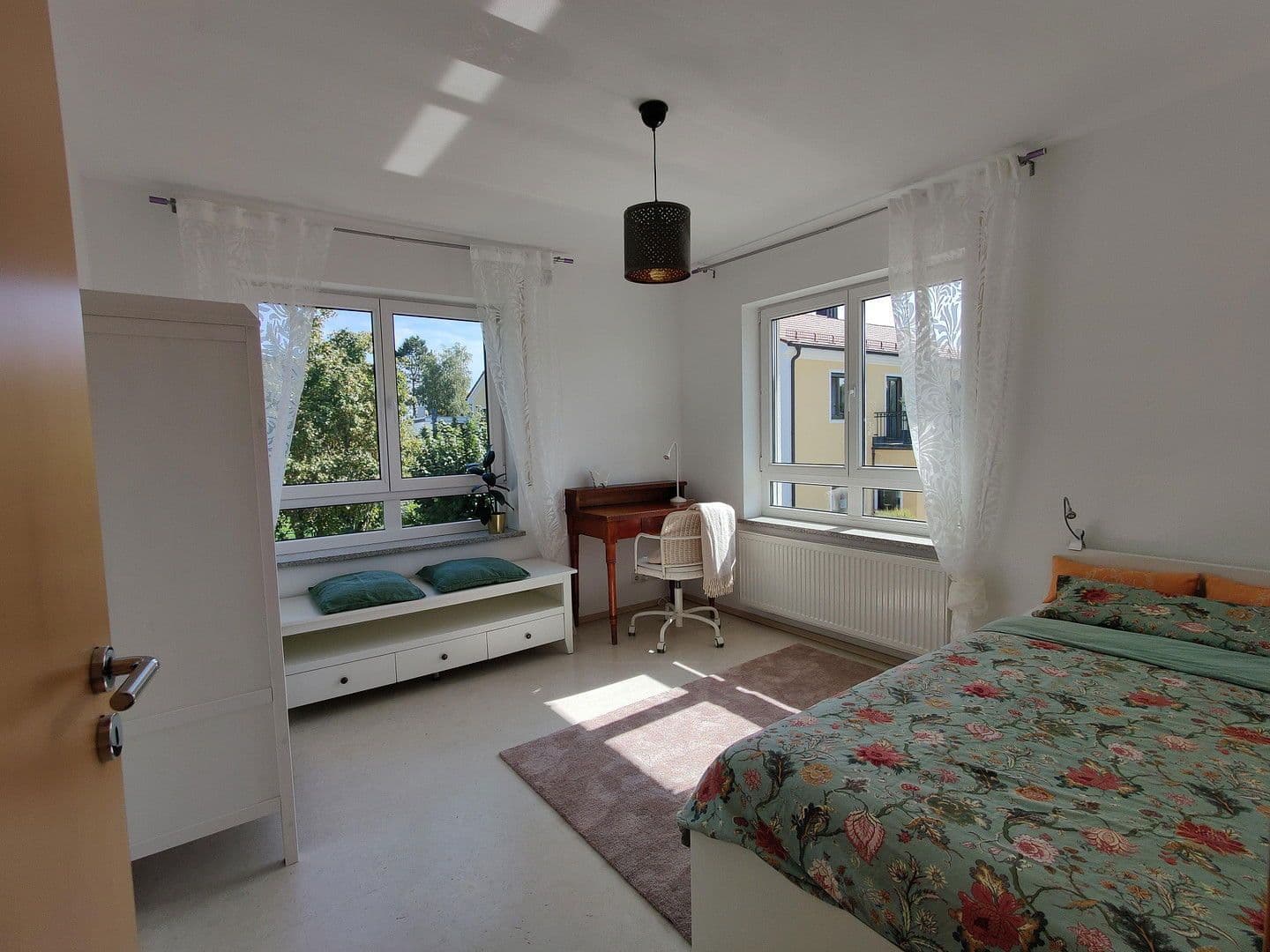 Predaj domu 153 m², pozemek 456 m², München, Bavorsko Predaj domu 153 m², pozemek 456 m², München, Bavorsko