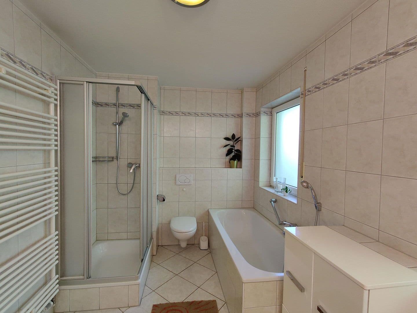 Predaj domu 153 m², pozemek 456 m², München, Bavorsko Predaj domu 153 m², pozemek 456 m², München, Bavorsko