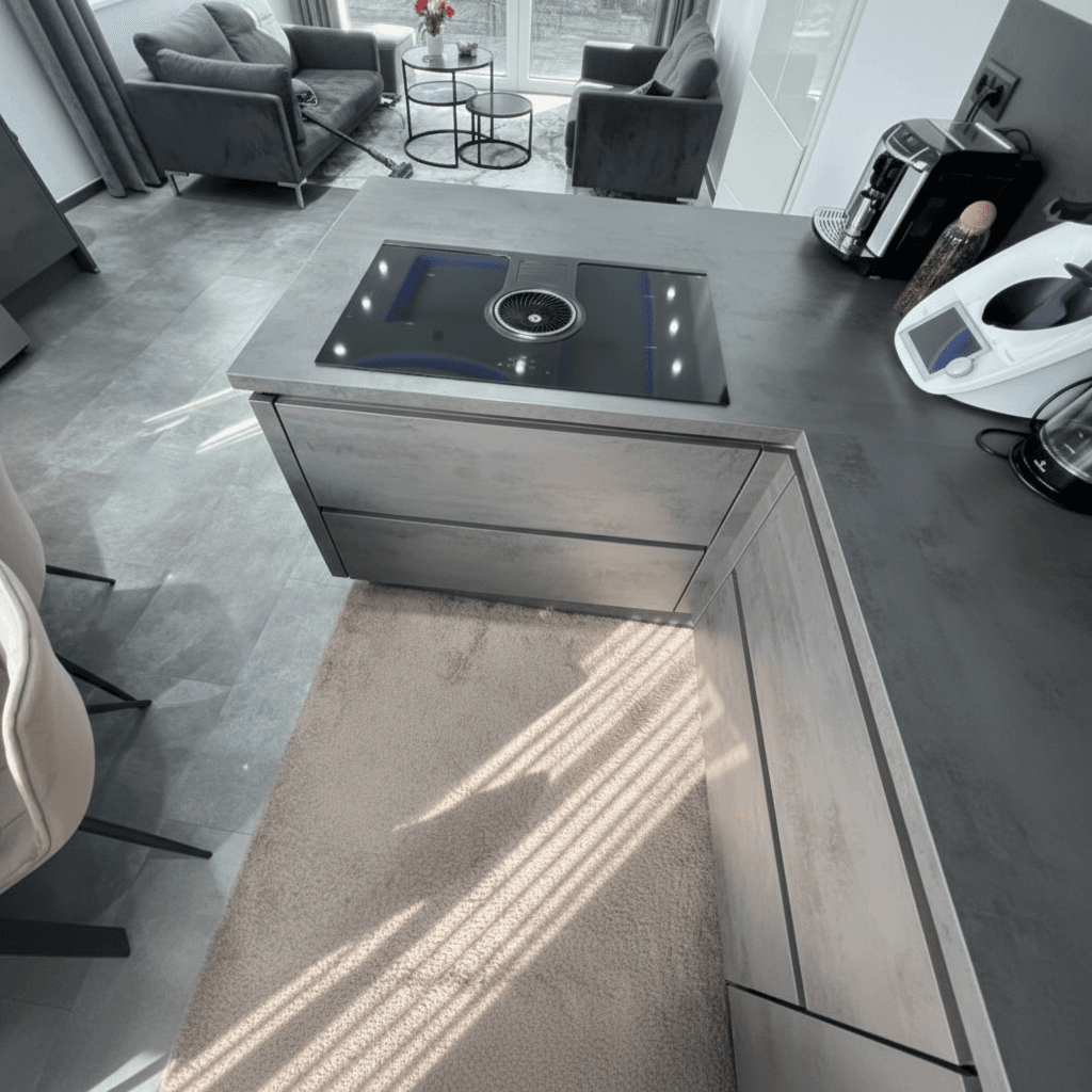 Prenájom bytu 4-izbový 92 m², Steinbergstraße 27a, Hannover, Dolné Sasko Prenájom bytu 4-izbový 92 m², Steinbergstraße 27a, Hannover, Dolné Sasko