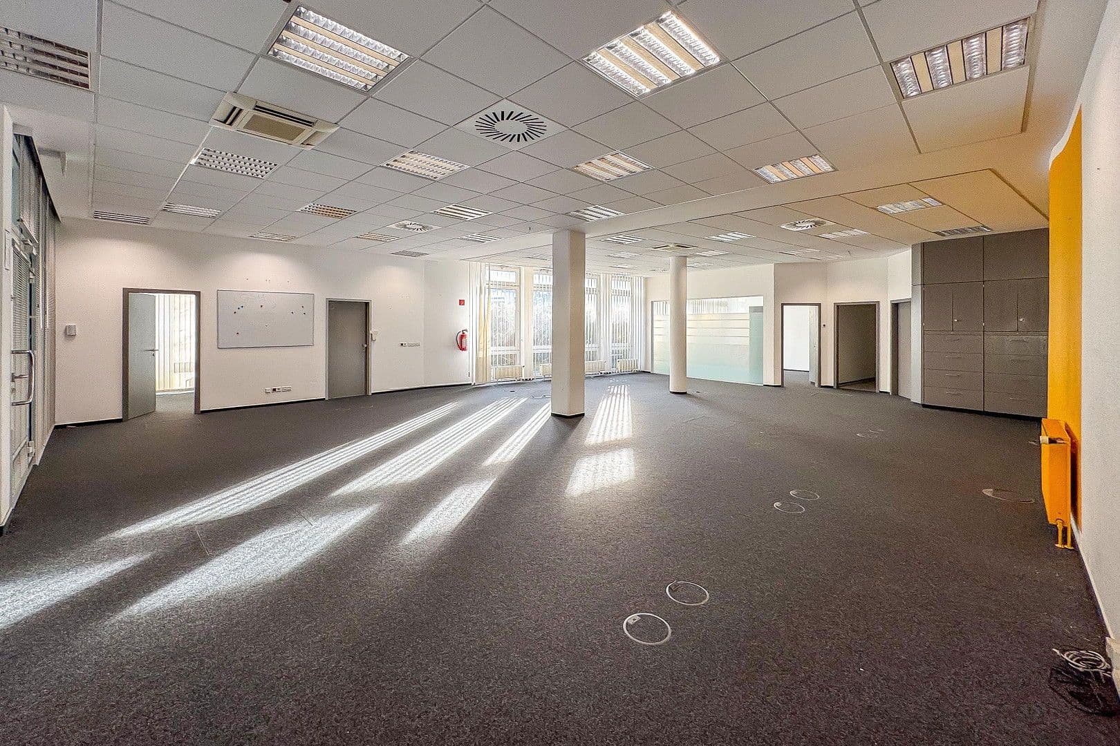 Prenájom kancelárie 320 m², Voerder Straße 14, Hagen, Severné Porýnie - Westfálsko Prenájom kancelárie 320 m², Voerder Straße 14, Hagen, Severné Porýnie - Westfálsko