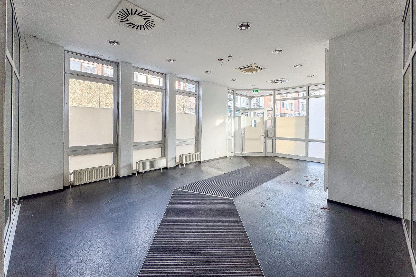 Prenájom kancelárie 320 m², Voerder Straße 14, Hagen, Severné Porýnie - Westfálsko Prenájom kancelárie 320 m², Voerder Straße 14, Hagen, Severné Porýnie - Westfálsko