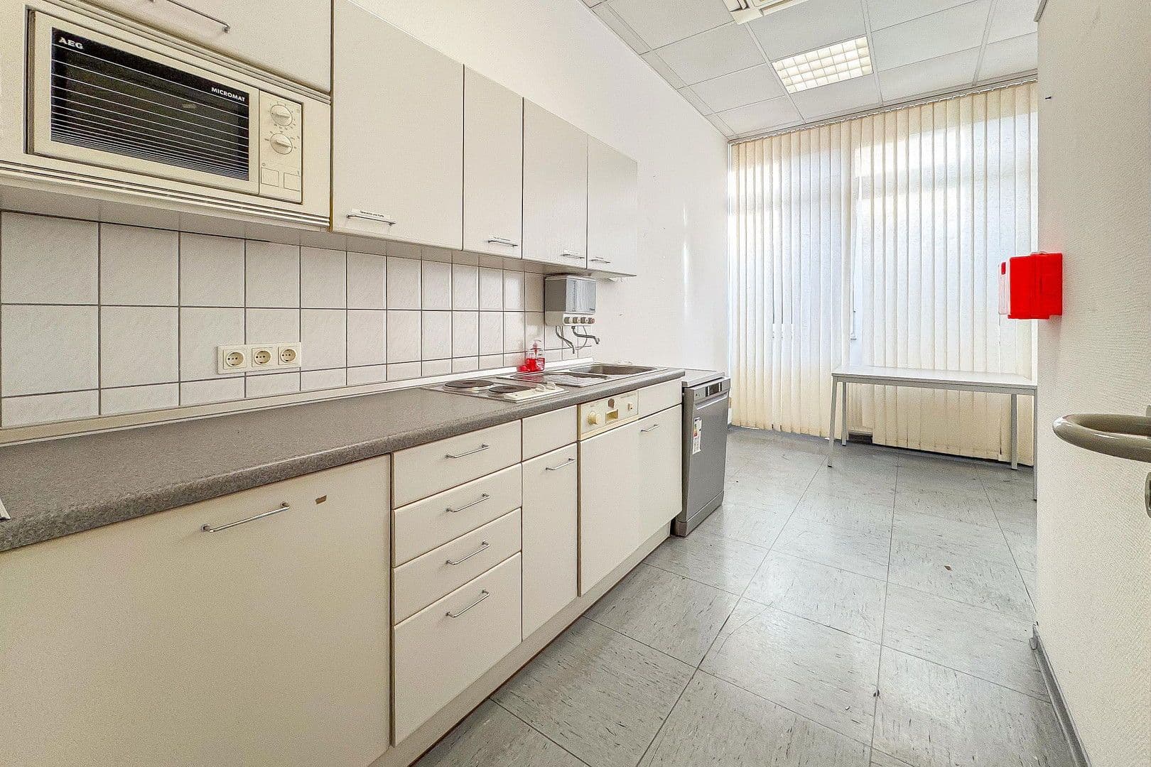 Prenájom kancelárie 320 m², Voerder Straße 14, Hagen, Severné Porýnie - Westfálsko Prenájom kancelárie 320 m², Voerder Straße 14, Hagen, Severné Porýnie - Westfálsko