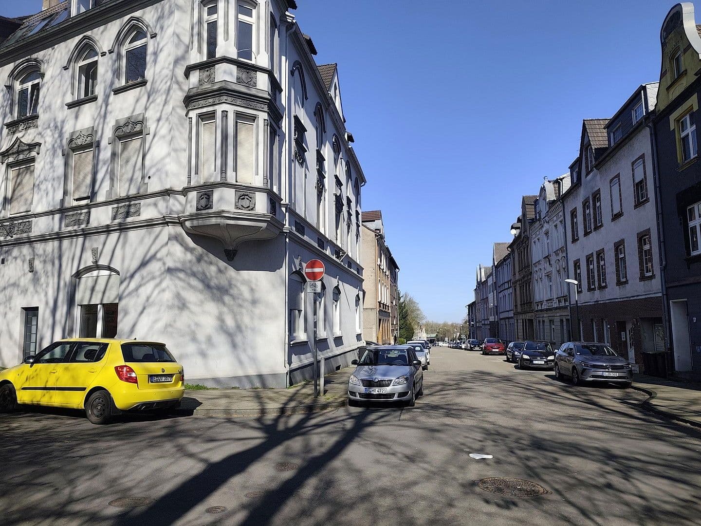 Prenájom bytu 4-izbový 165 m², Kortwiese 14, Essen, Severné Porýnie - Westfálsko Prenájom bytu 4-izbový 165 m², Kortwiese 14, Essen, Severné Porýnie - Westfálsko