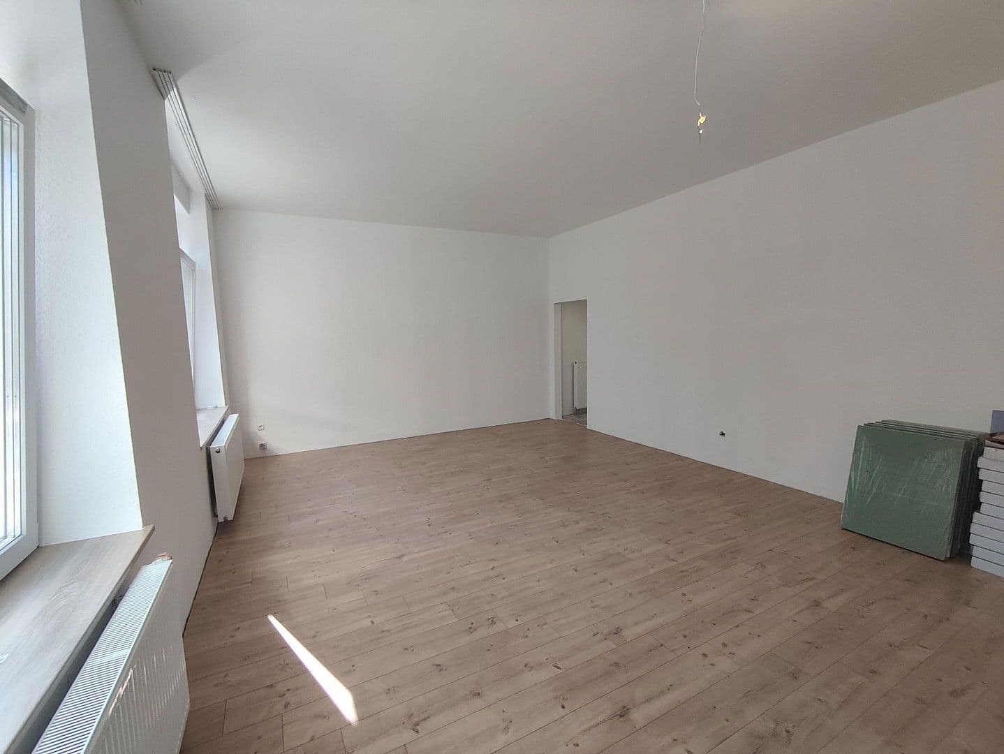 Prenájom bytu 4-izbový 165 m², Kortwiese 14, Essen, Severné Porýnie - Westfálsko Prenájom bytu 4-izbový 165 m², Kortwiese 14, Essen, Severné Porýnie - Westfálsko