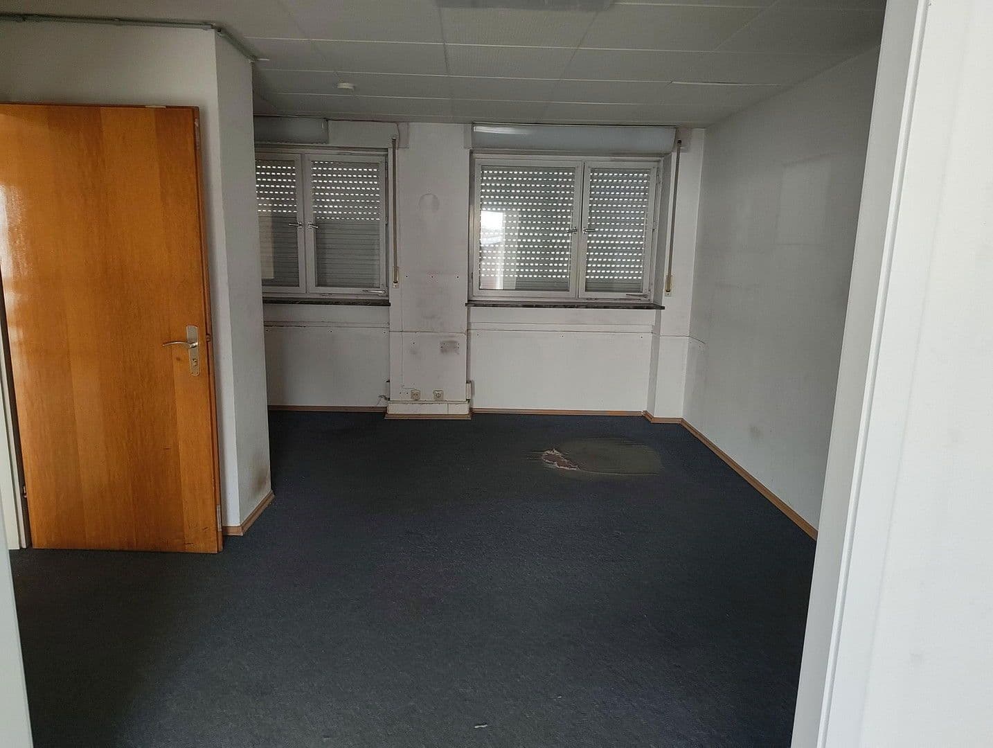 Prenájom kancelárie 50 m², Klosterstr. 6, Grenzach-Wyhlen, Bádensko-Wurttembersko Prenájom kancelárie 50 m², Klosterstr. 6, Grenzach-Wyhlen, Bádensko-Wurttembersko